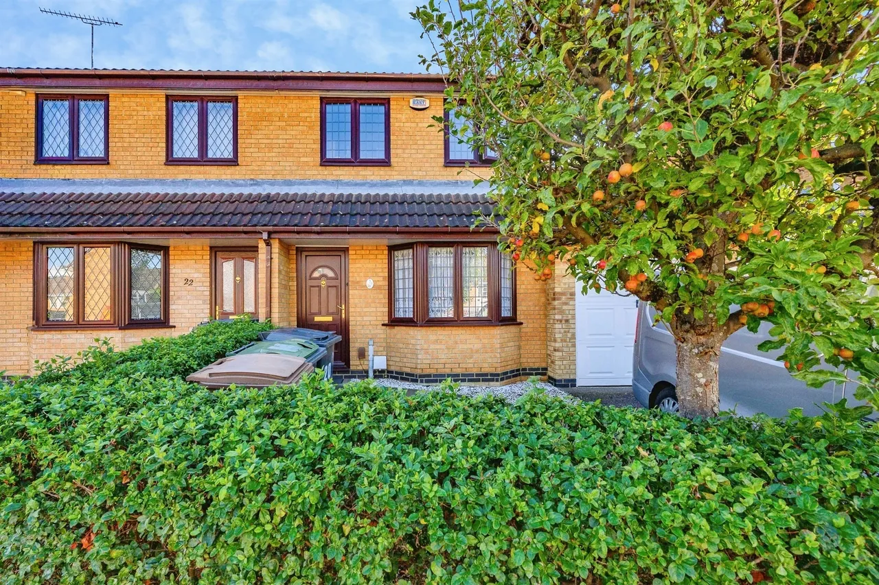Lambourn Drive, Luton, LU2, photo 13