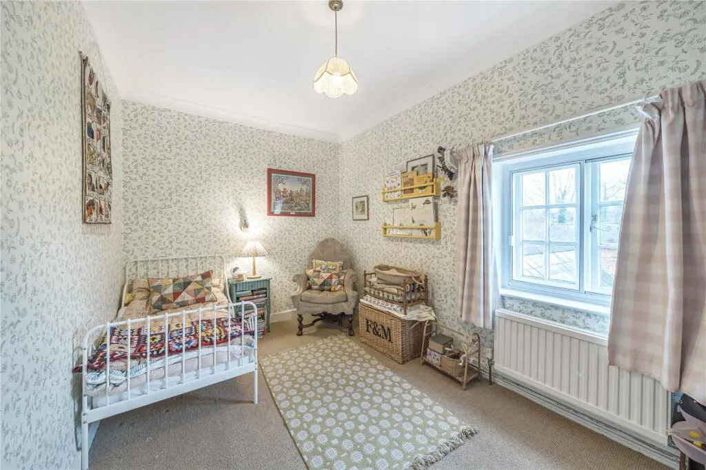 Cobo Cottage, South Harting, GU31, photo 10