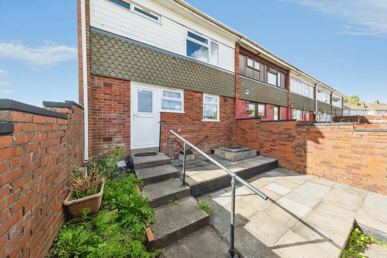 Maestir, Llanelli, SA15, photo 17