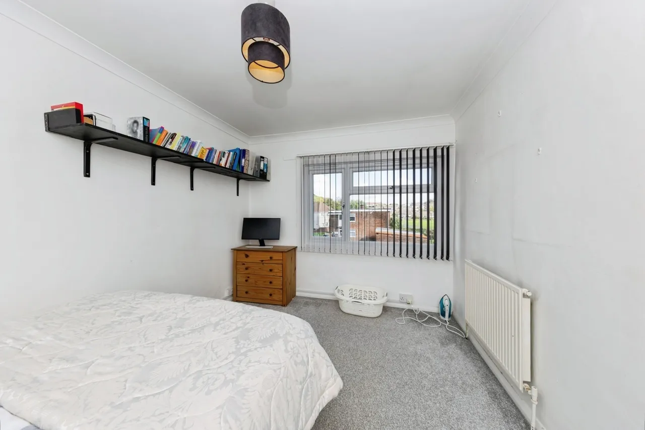 Maestir, Llanelli, SA15, photo 9