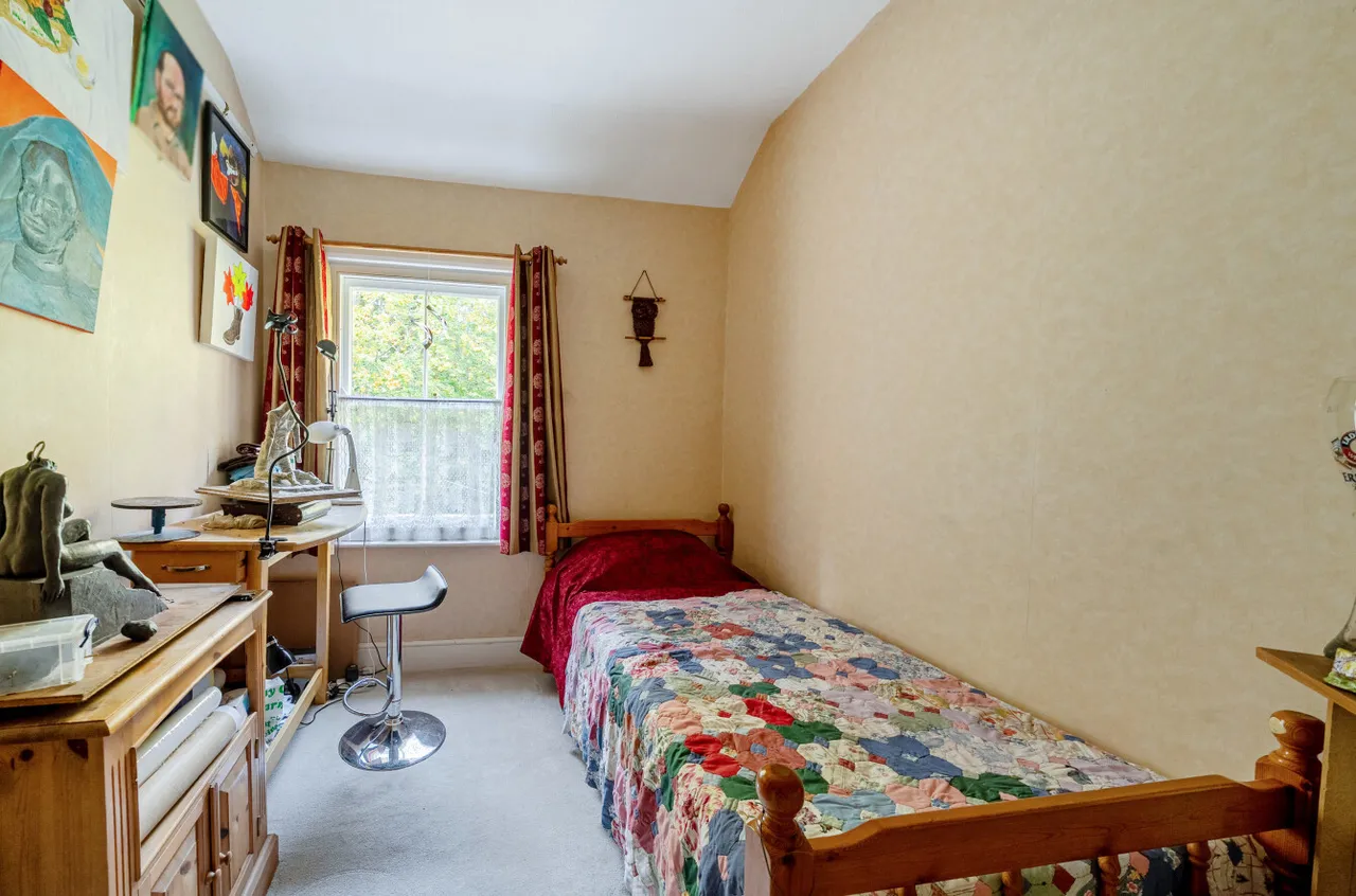 Wellhouse Road, Beech, GU34, photo 11