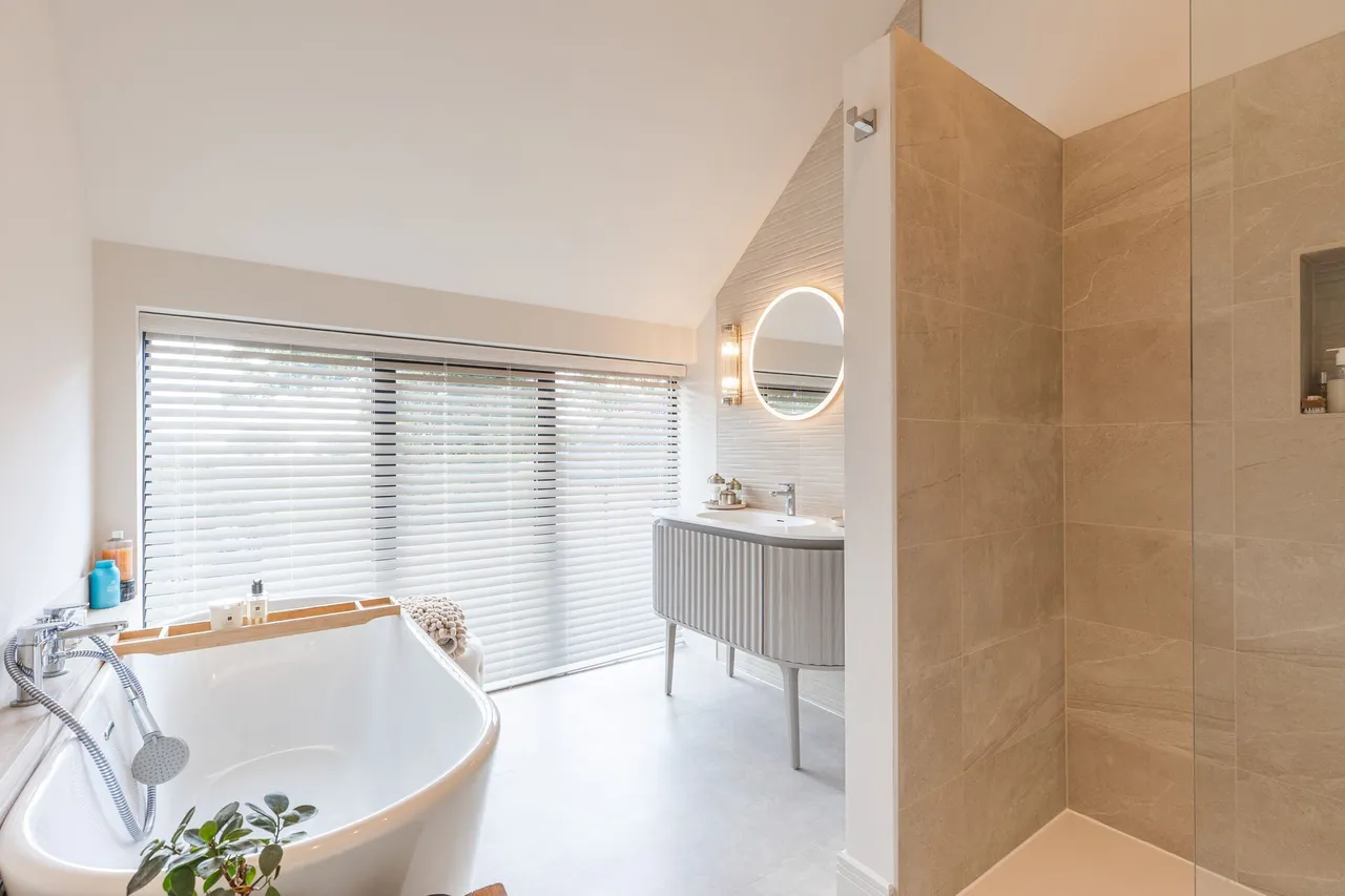 Beautiful Barn Conversion in Stibbard, photo 14