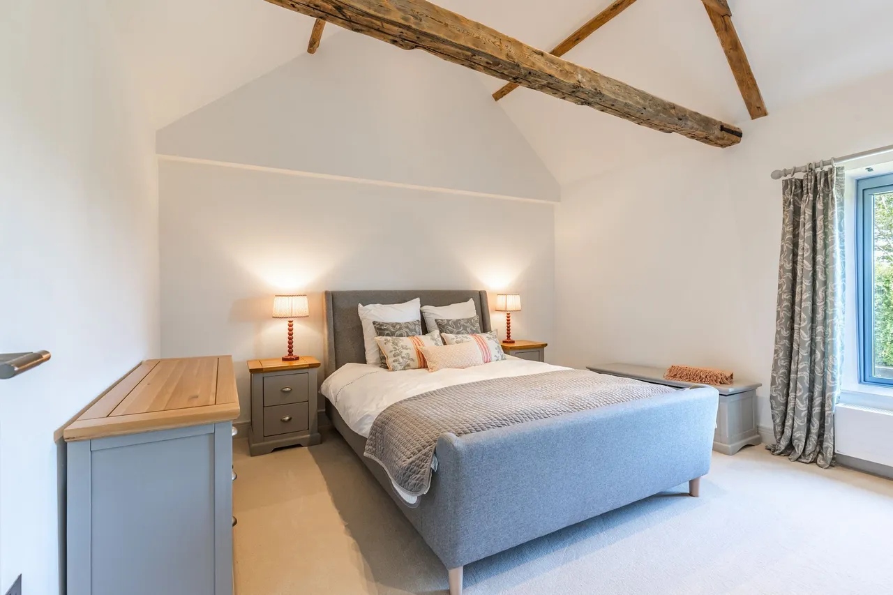 Beautiful Barn Conversion in Stibbard, photo 13