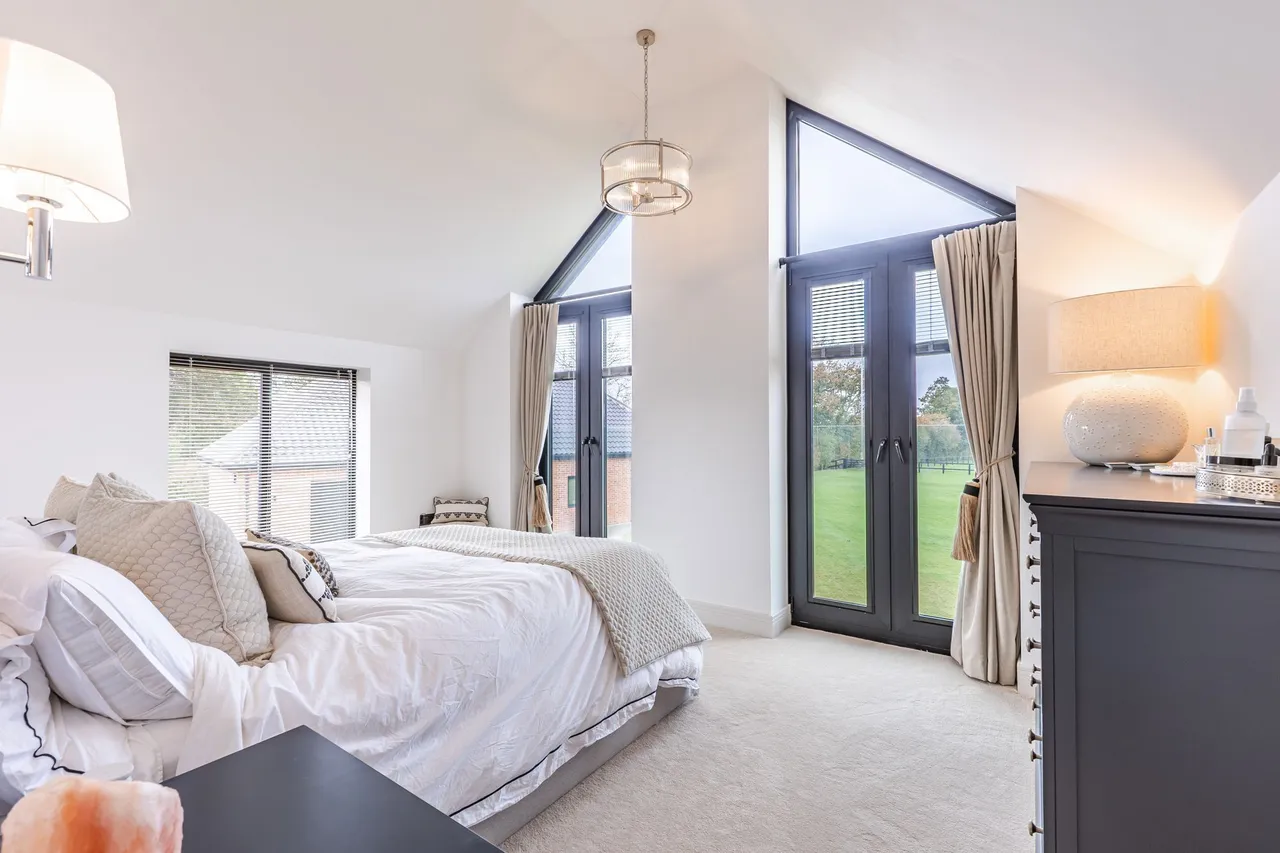 Beautiful Barn Conversion in Stibbard, photo 18