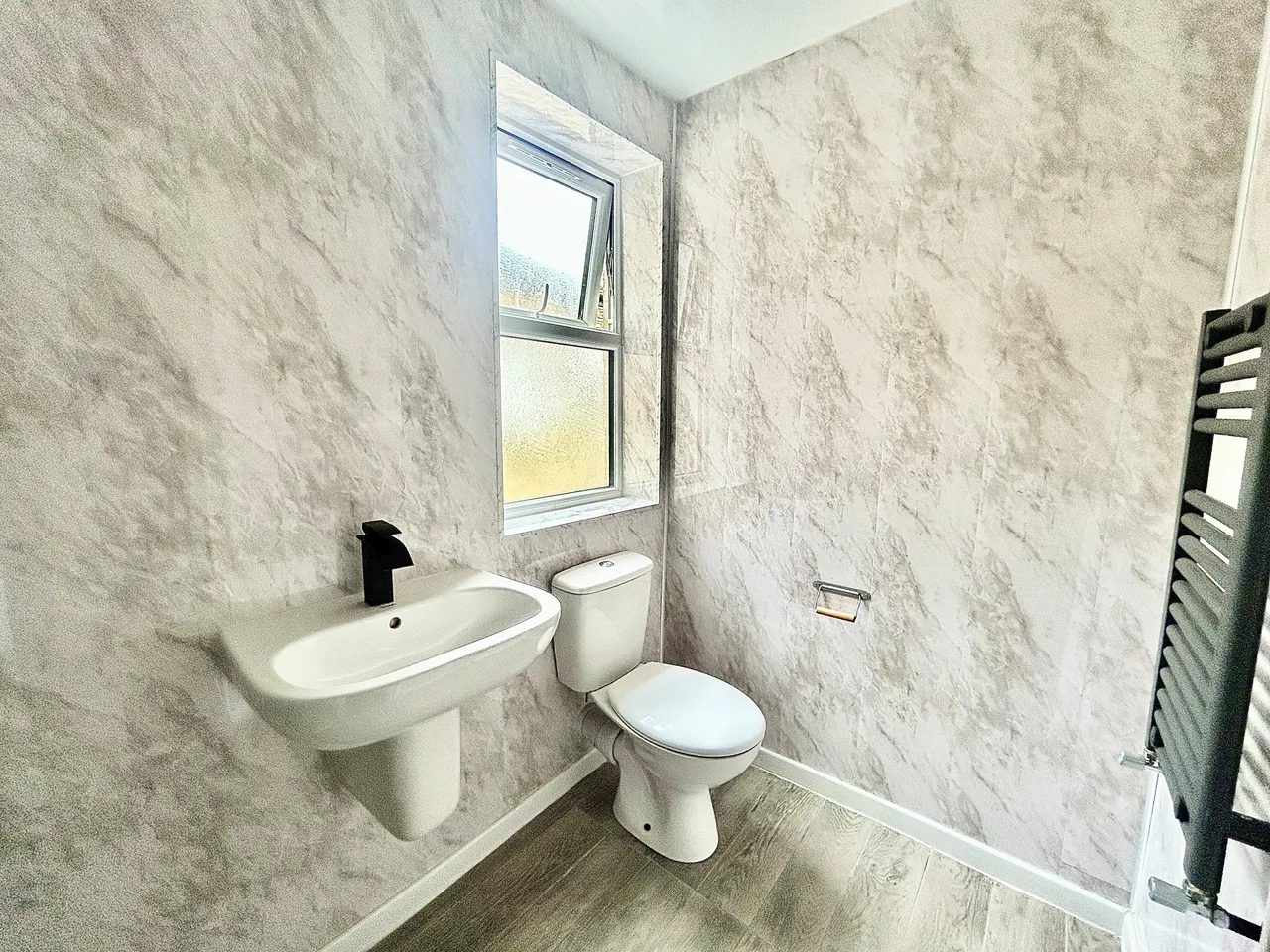 5 bed flat to rent — High Road Leyton, Leyton E10