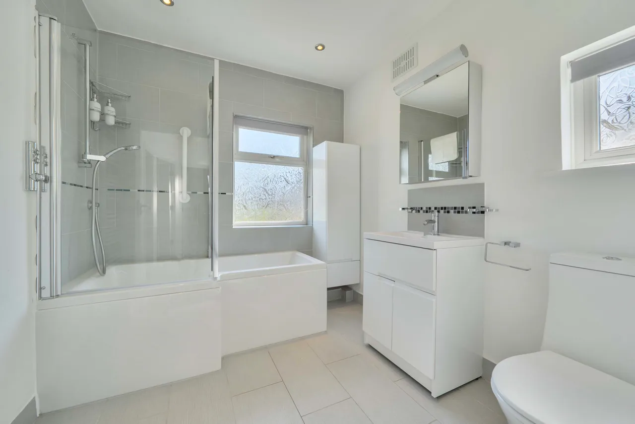 East Walk, East Barnet, Barnet, Greater London, EN4 8JT, photo 18