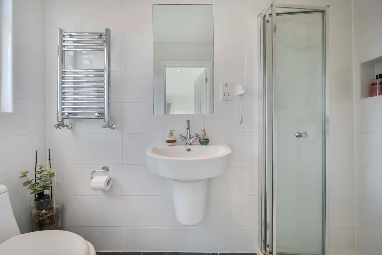 East Walk, East Barnet, Barnet, Greater London, EN4 8JT, photo 13