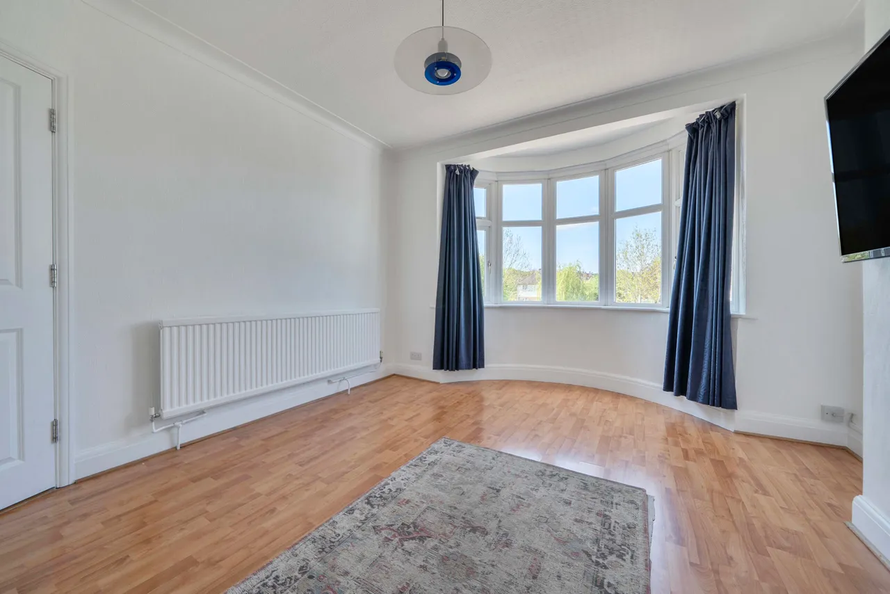East Walk, East Barnet, Barnet, Greater London, EN4 8JT, photo 7