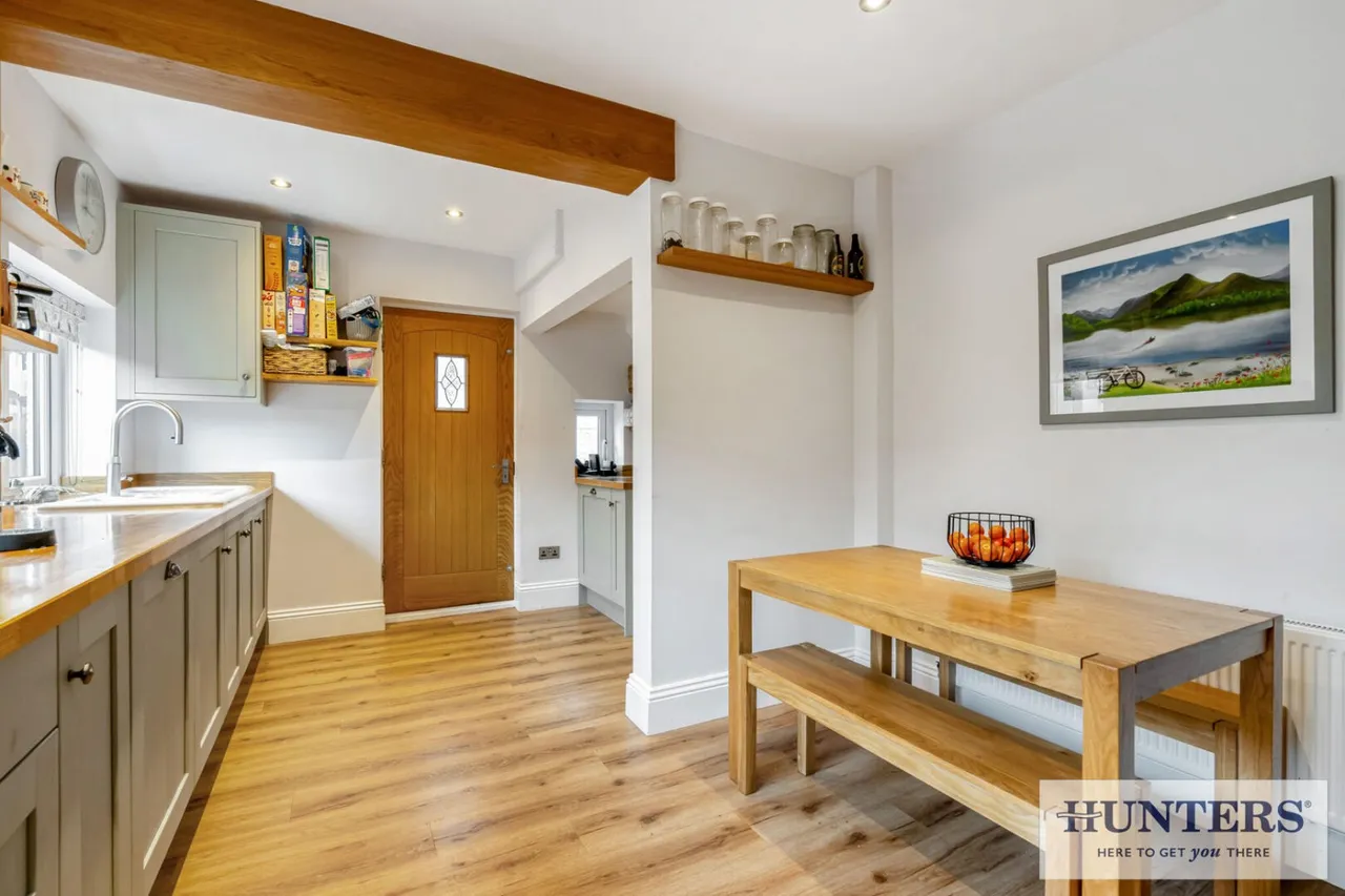 Westfield Drive, Yeadon, LS19, photo 5