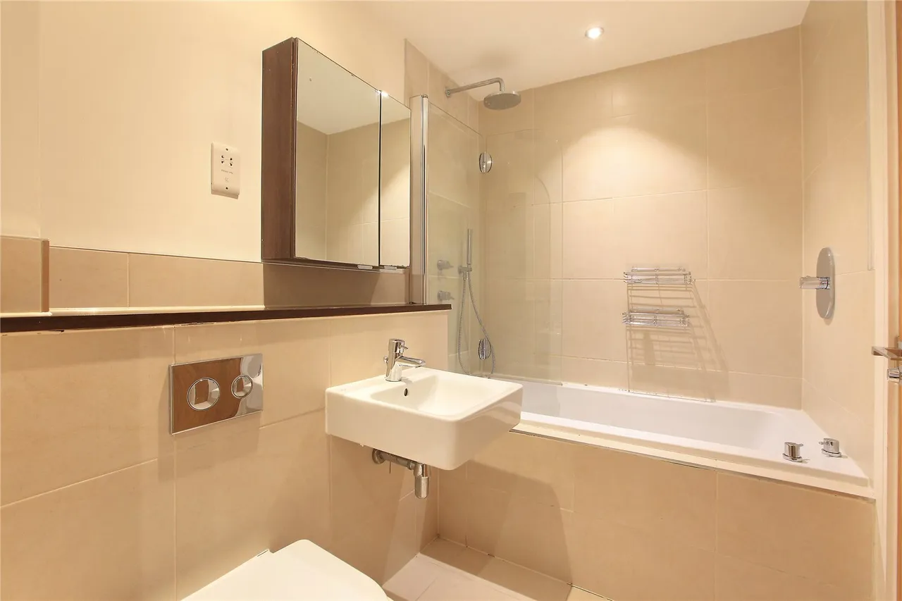 Eltringham Street, London, SW18, photo 5