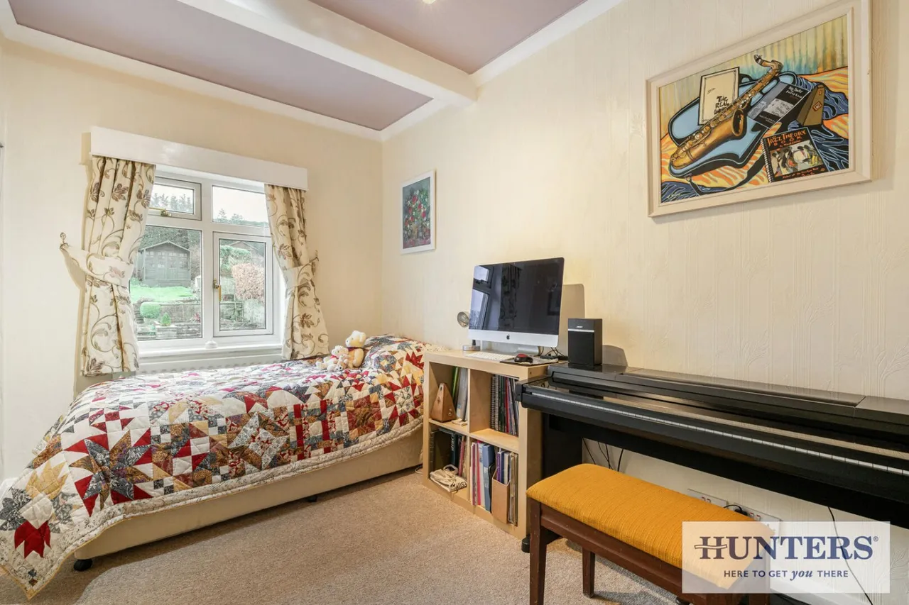 Emmott Drive, Rawdon, LS19, photo 16