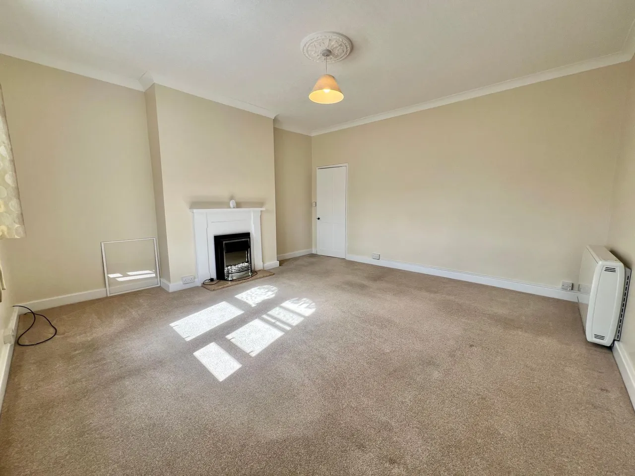 Avenue Road, Grantham, NG31, photo 12
