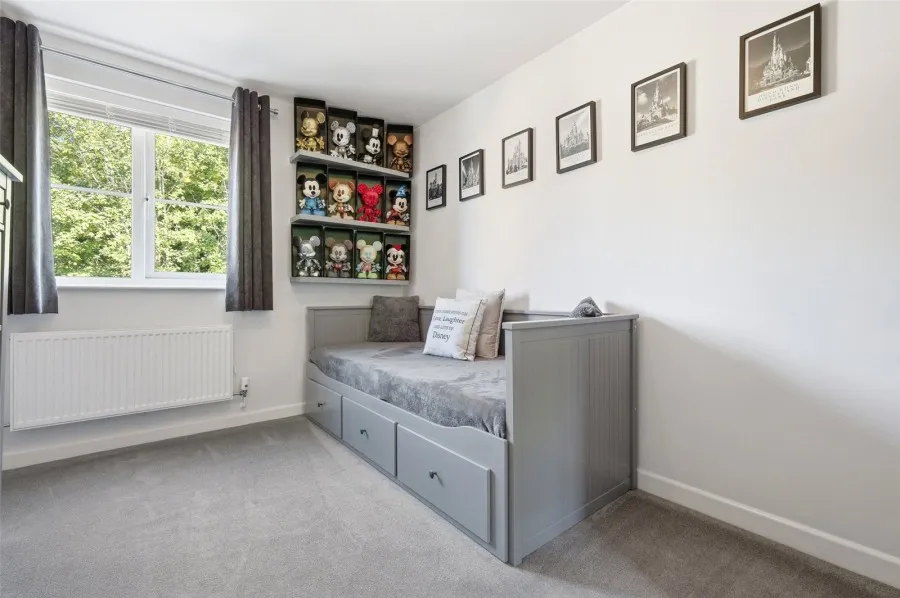 House Under Offer with 3 bedrooms in Church Langley, Harlow, CM17, photo 12