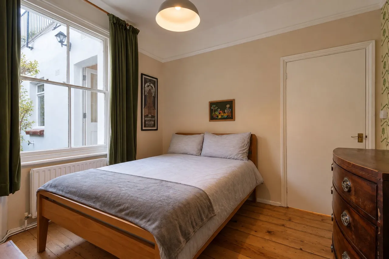 Fransfield Grove, London, SE26, photo 8