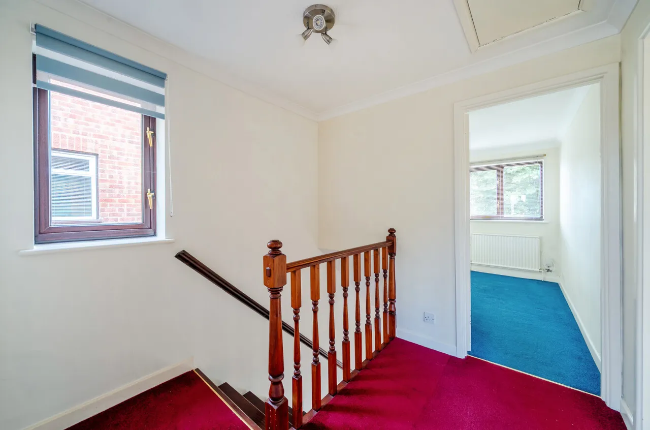 Beech Tree Drive, Badshot Lea, GU9, photo 8