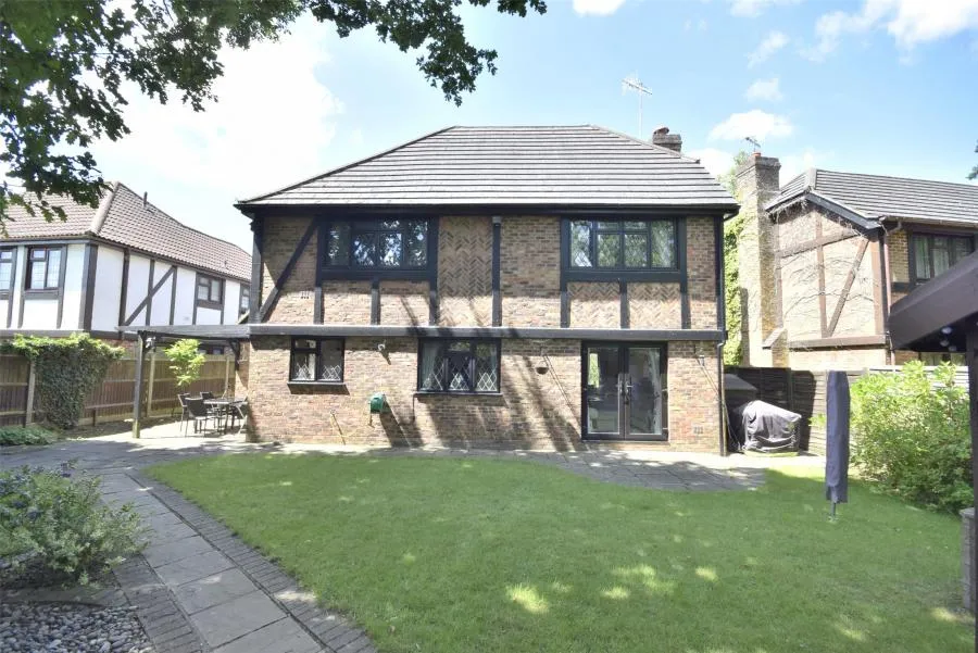 Hedingham Close, Horley, RH6, photo 14