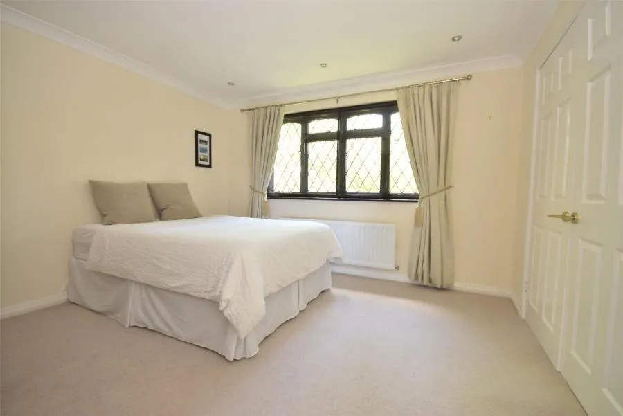 Hedingham Close, Horley, RH6, photo 8