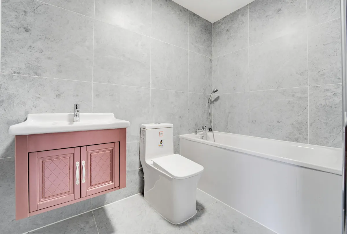Queensway, Enfield, EN3, photo 13