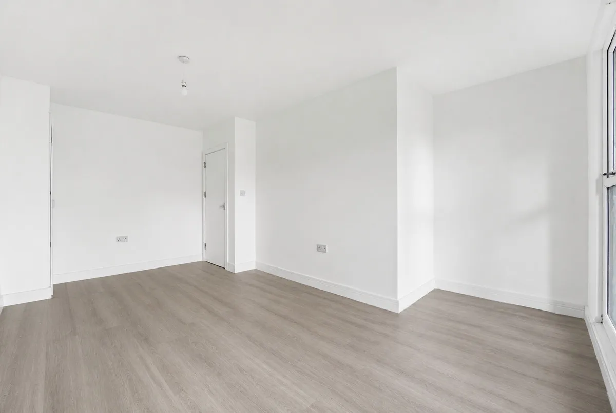 Queensway, Enfield, EN3, photo 12