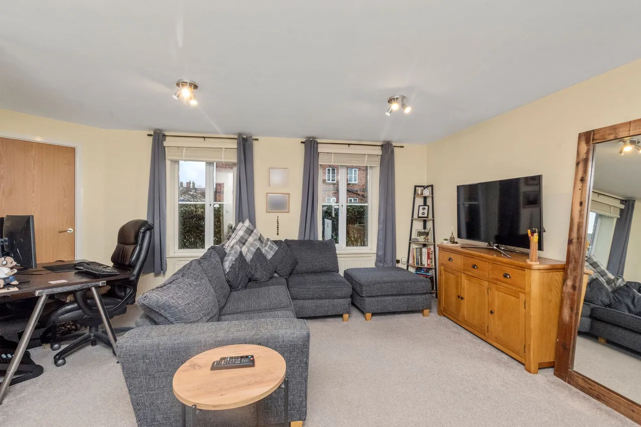 Rylands Drive, Warrington, Warrington, WA2 7DY, photo 6