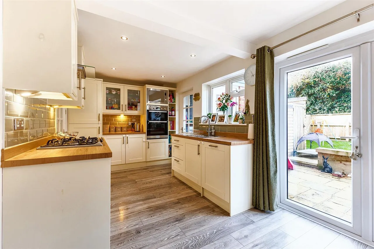 Mayo Road, Shipston-On-Stour, CV36, photo 2