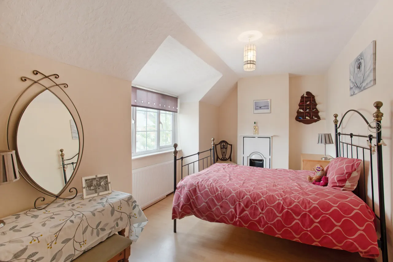 High Street, Kimpton, SG4, photo 11