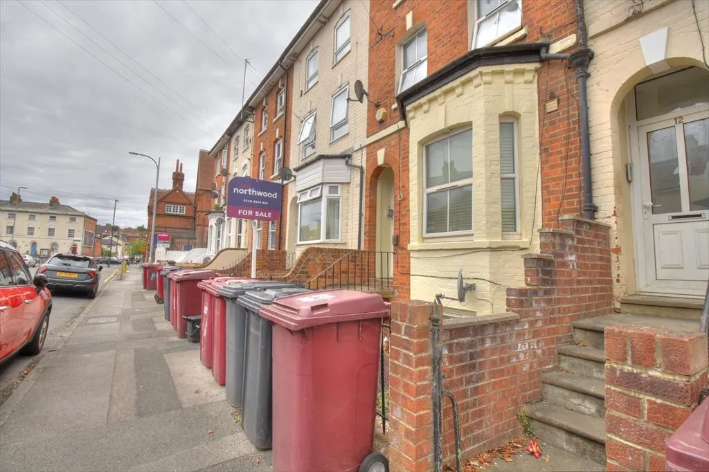 1 bed flat for sale, George Street, Reading, RG1