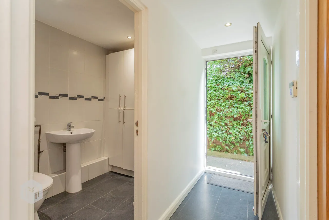 Newton Road, Lowton, Warrington, WA3 1HE, photo 24