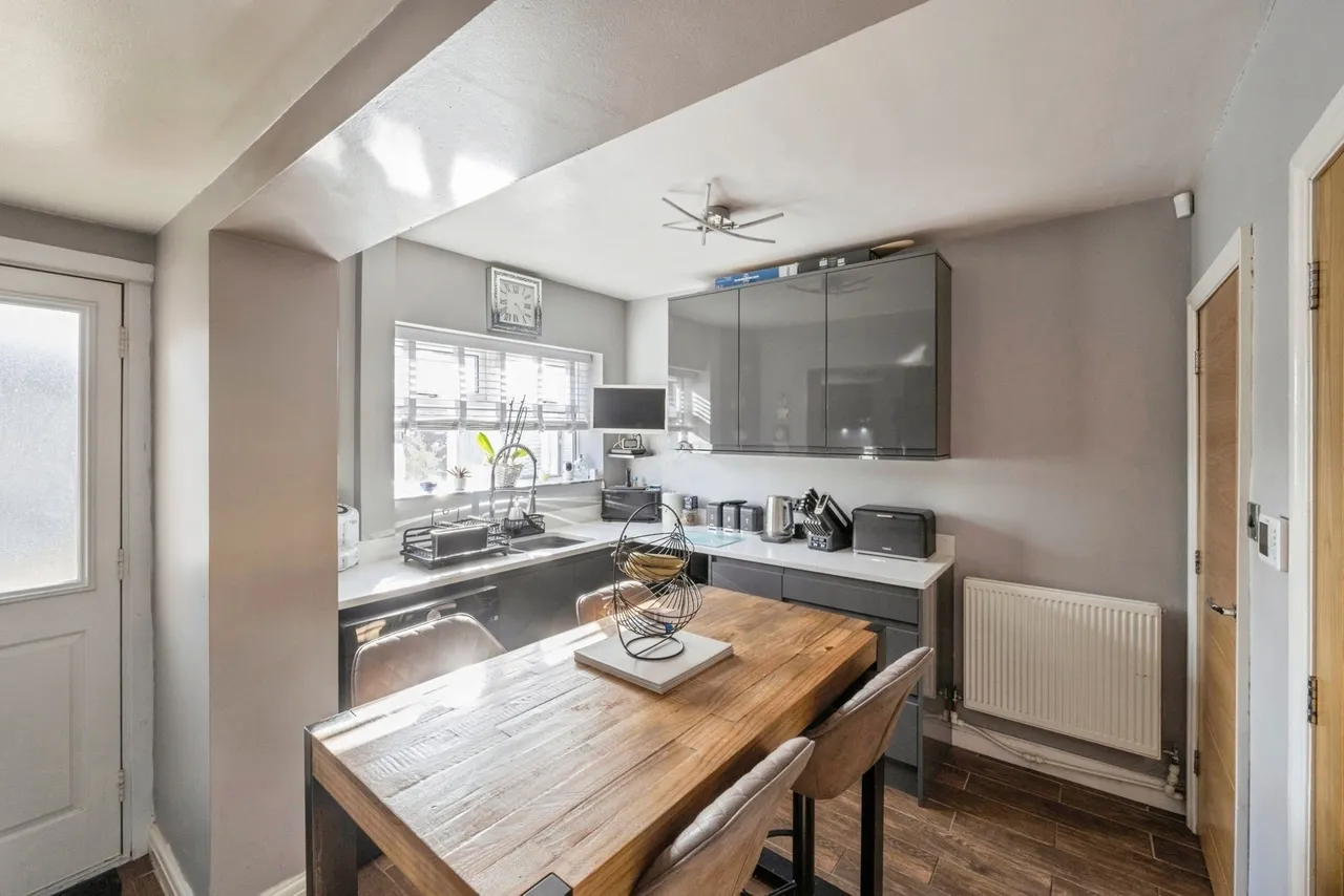 Acacia Road, Doncaster, South Yorkshire, DN4, photo 8