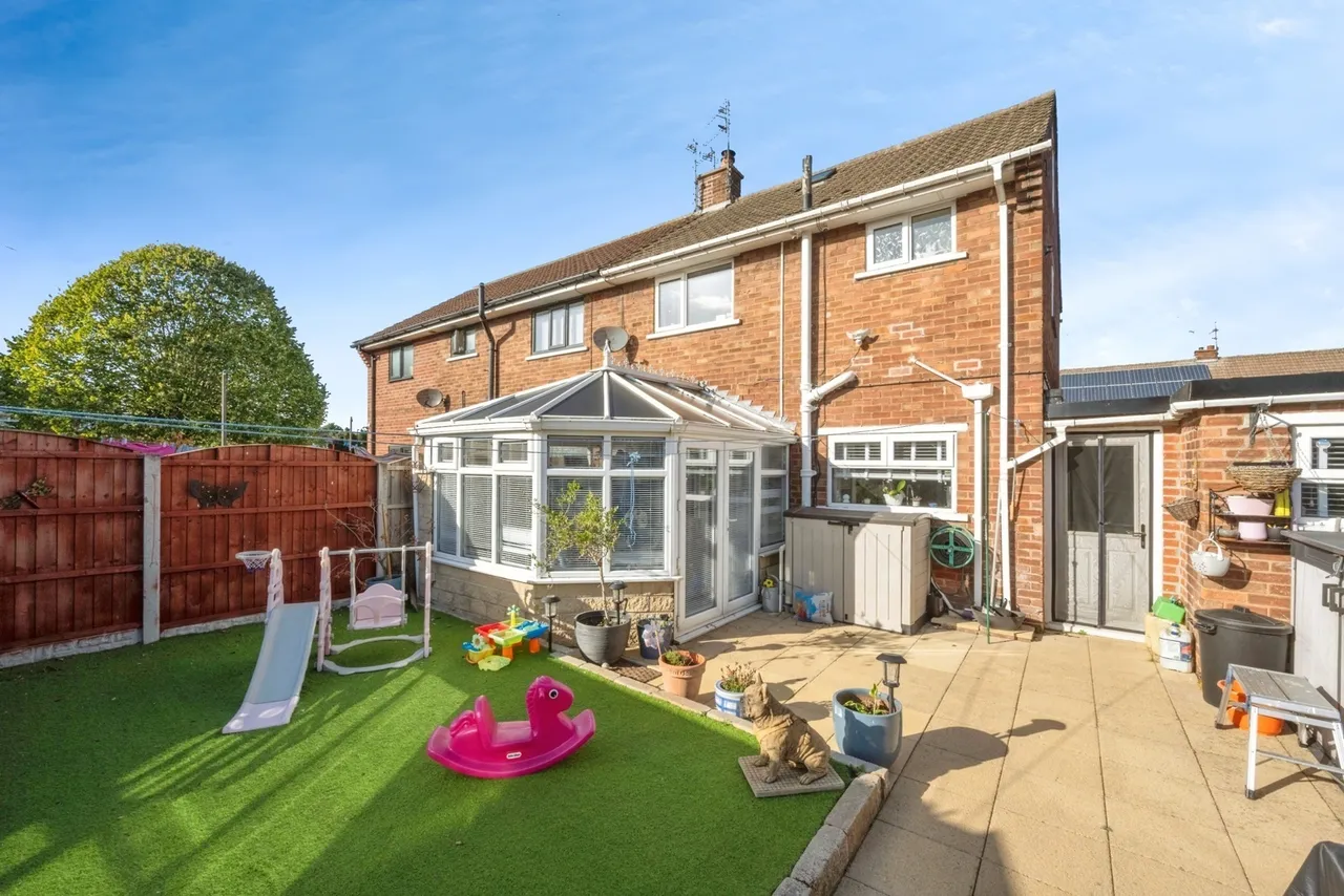 Acacia Road, Doncaster, South Yorkshire, DN4, photo 11