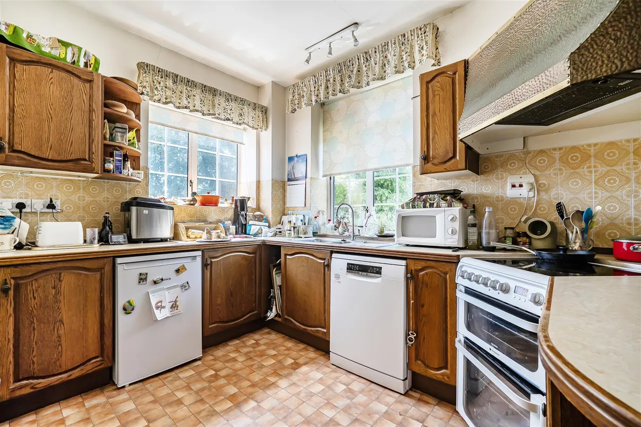 Marsh Road, Hilperton Marsh, BA14, photo 5
