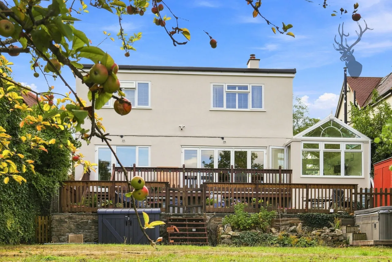 Blackacre Road, Theydon Bois, CM16, photo 27