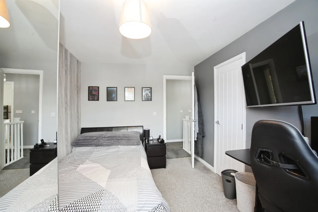 Poets Way, Pontyclun, CF72, photo 19