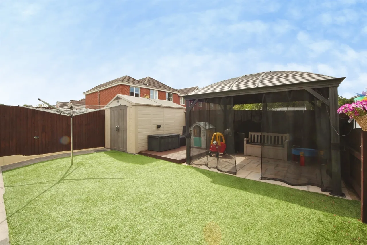 Poets Way, Pontyclun, CF72, photo 25