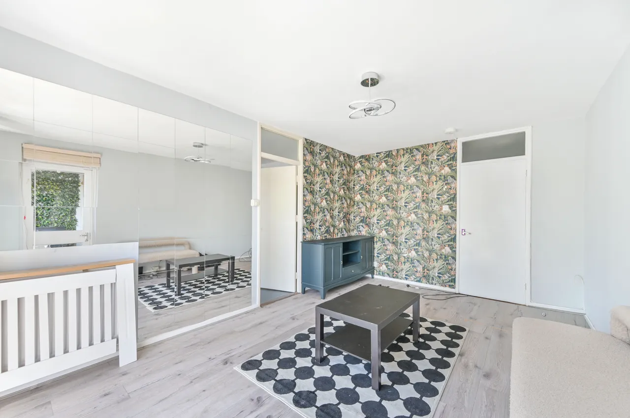 21 Swanscombe House, St Anns Road, London, photo 4