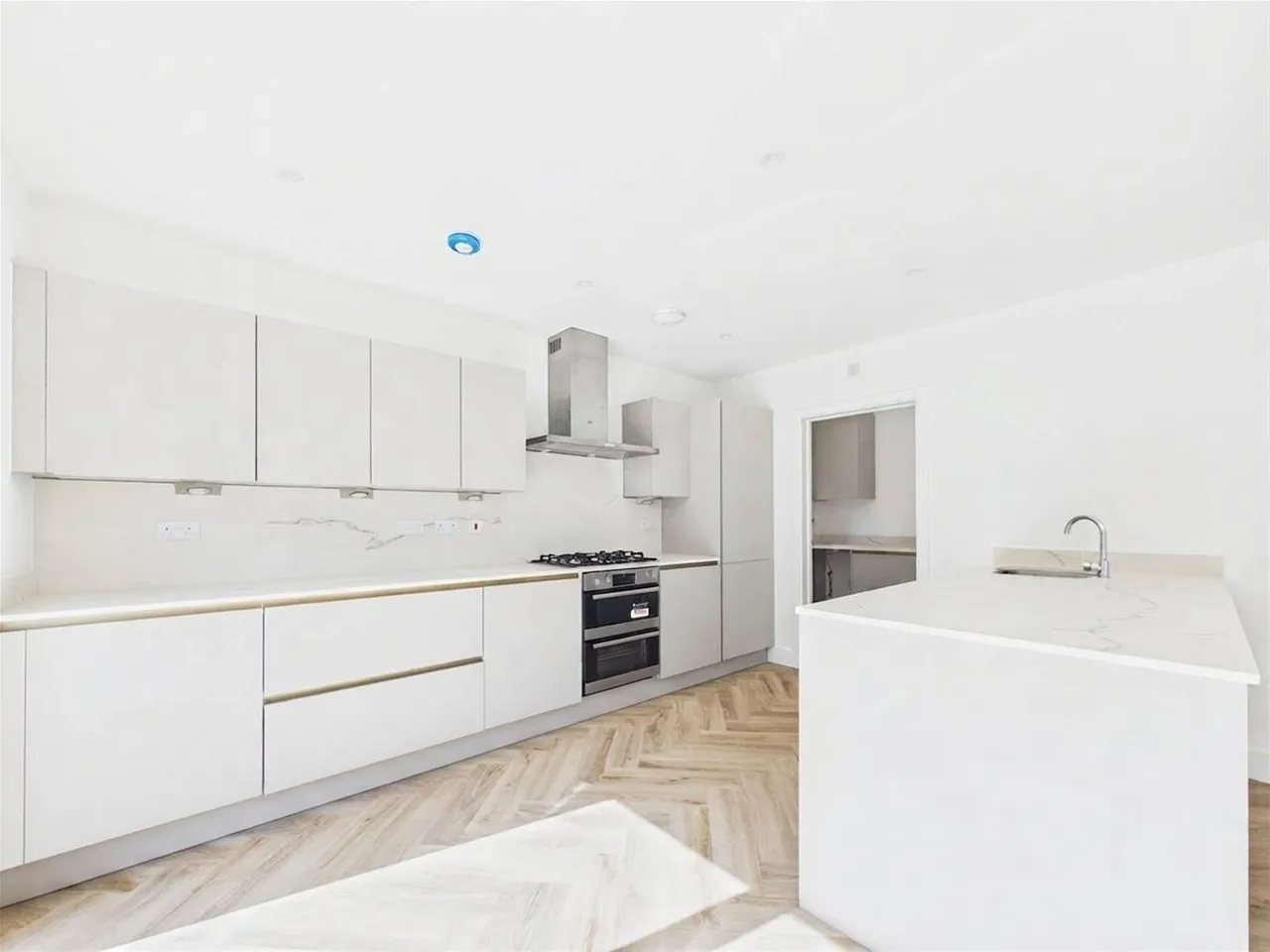 Goldfinch Way, Lydney, photo 4