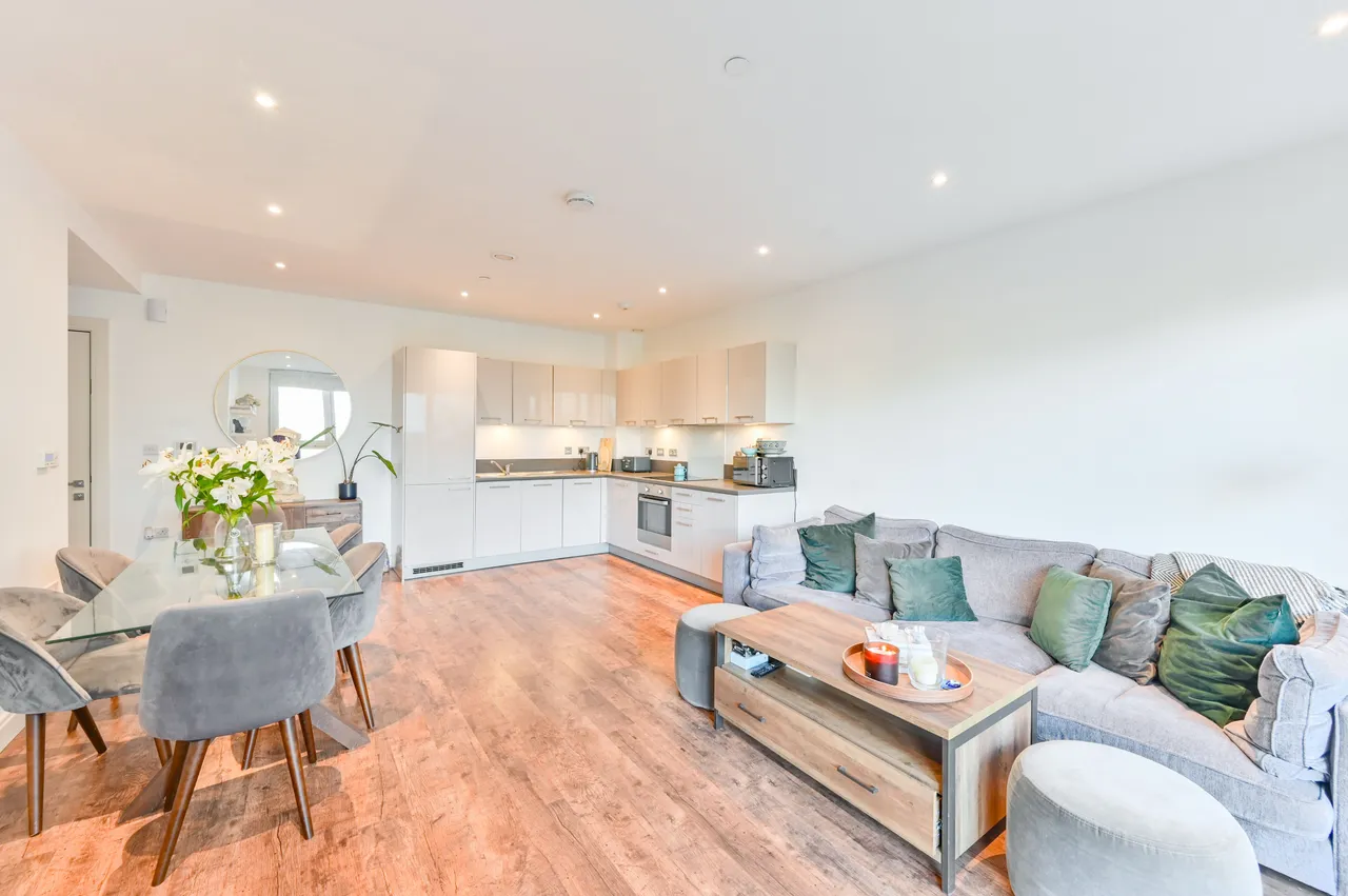 Apartment 62, Valetta House, 336 Queenstown Road, London, photo 3