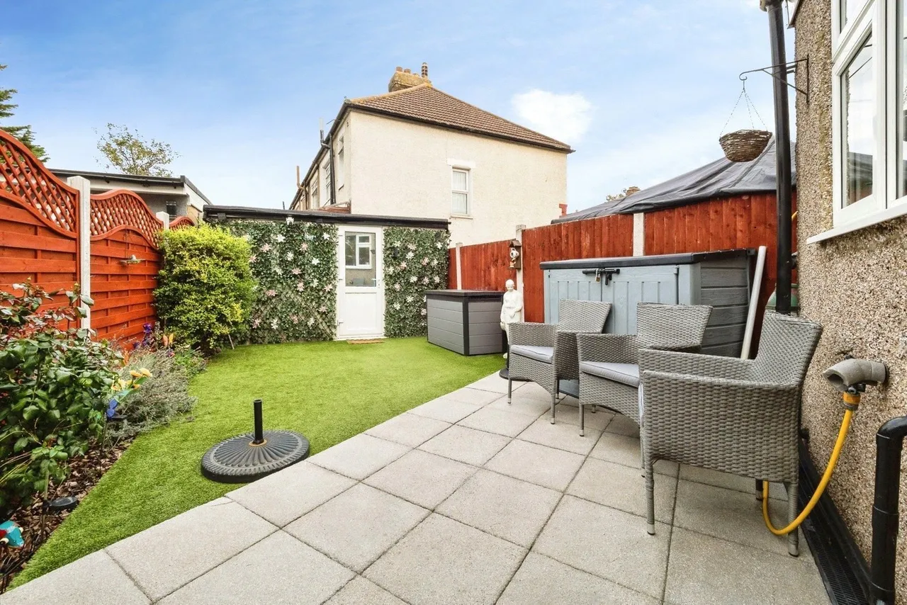 Westminster Gardens, Barking, IG11, photo 18