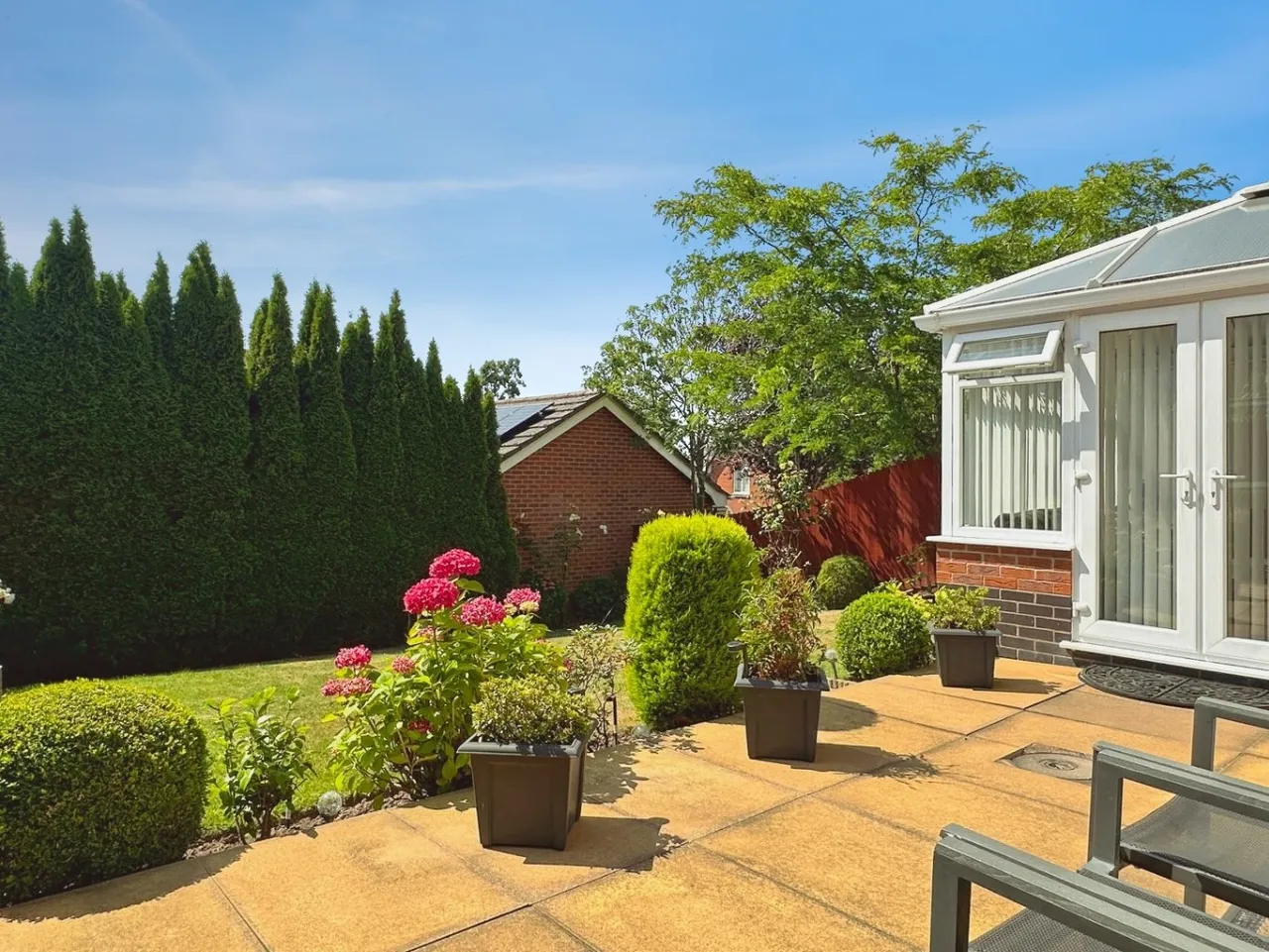 Woodside Road, Ketley, Telford TF1 5WT, photo 4