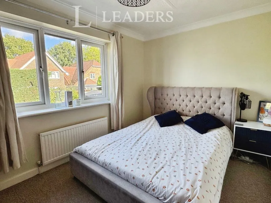 Redshank Road, Catherington, PO8, photo 4