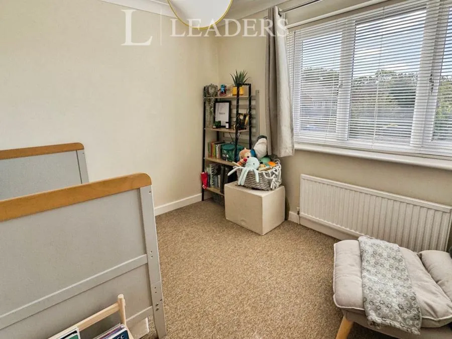 Redshank Road, Catherington, PO8, photo 5