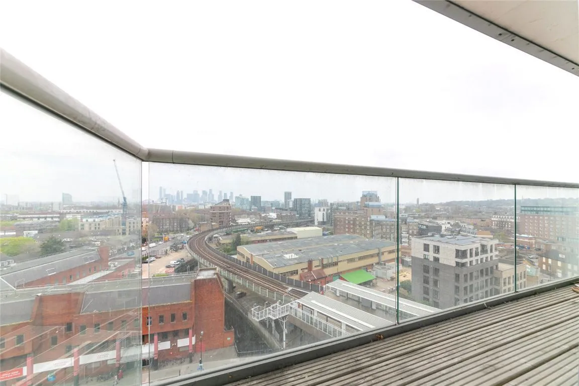 Distillery Tower, London, photo 10