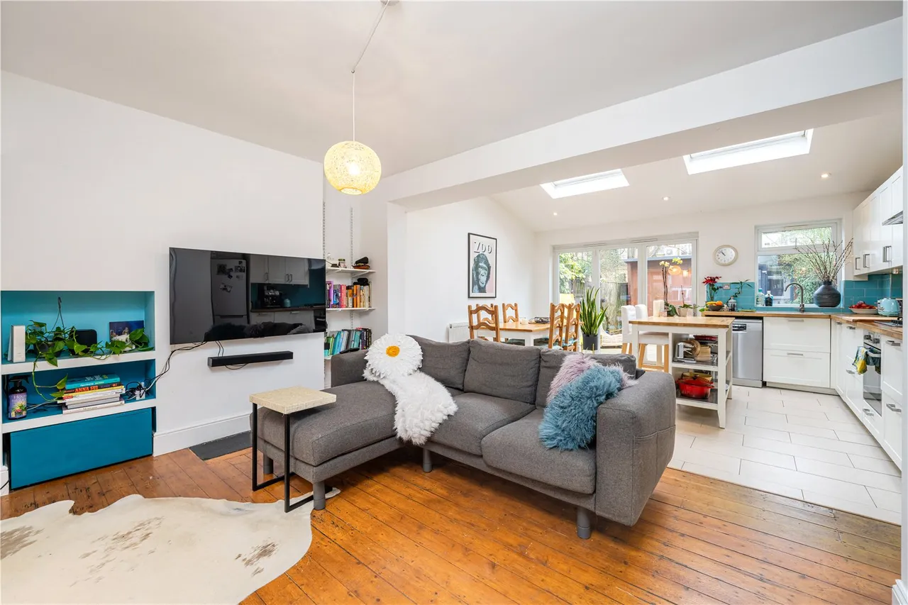 Lisbon Avenue, Twickenham, TW2 5HL, photo 4