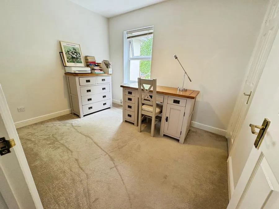 Watermeadow, Aylesbury, HP19, photo 7