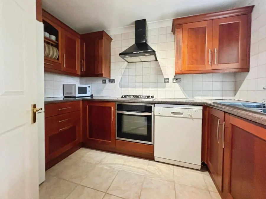 Watermeadow, Aylesbury, HP19, photo 12