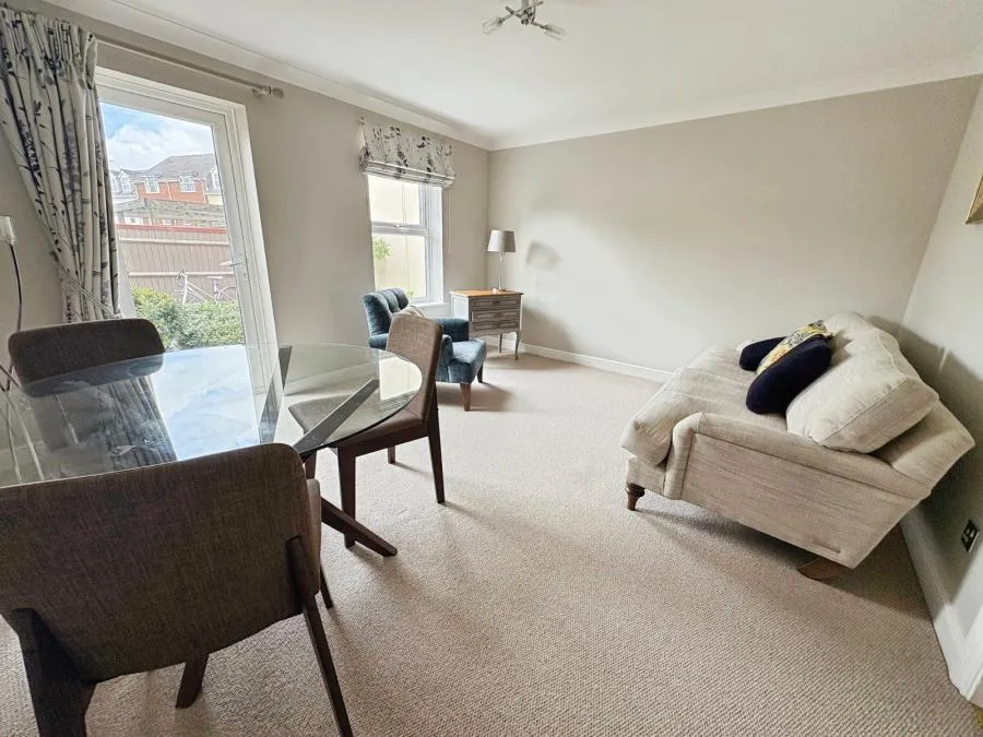 Watermeadow, Aylesbury, HP19, photo 2