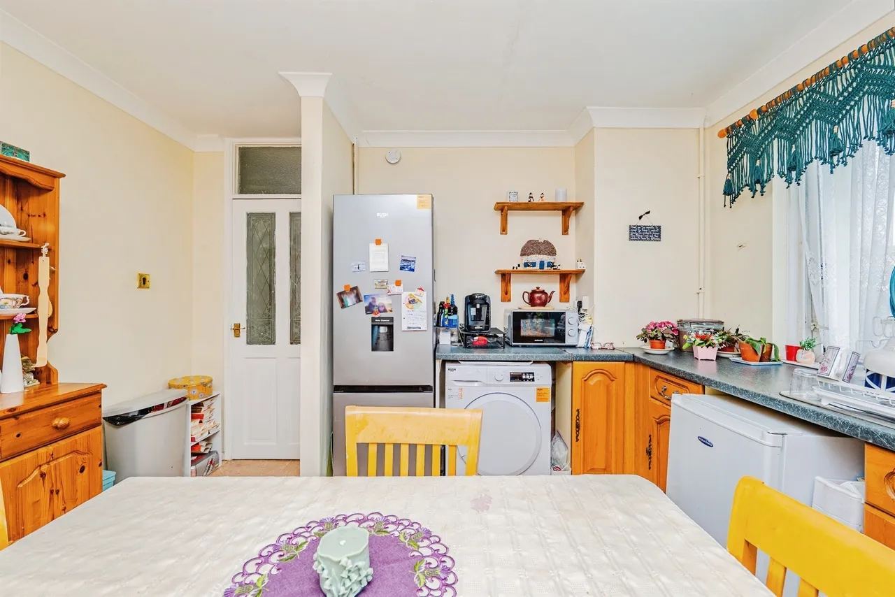 Hill View Bridgend, CF31, photo 7