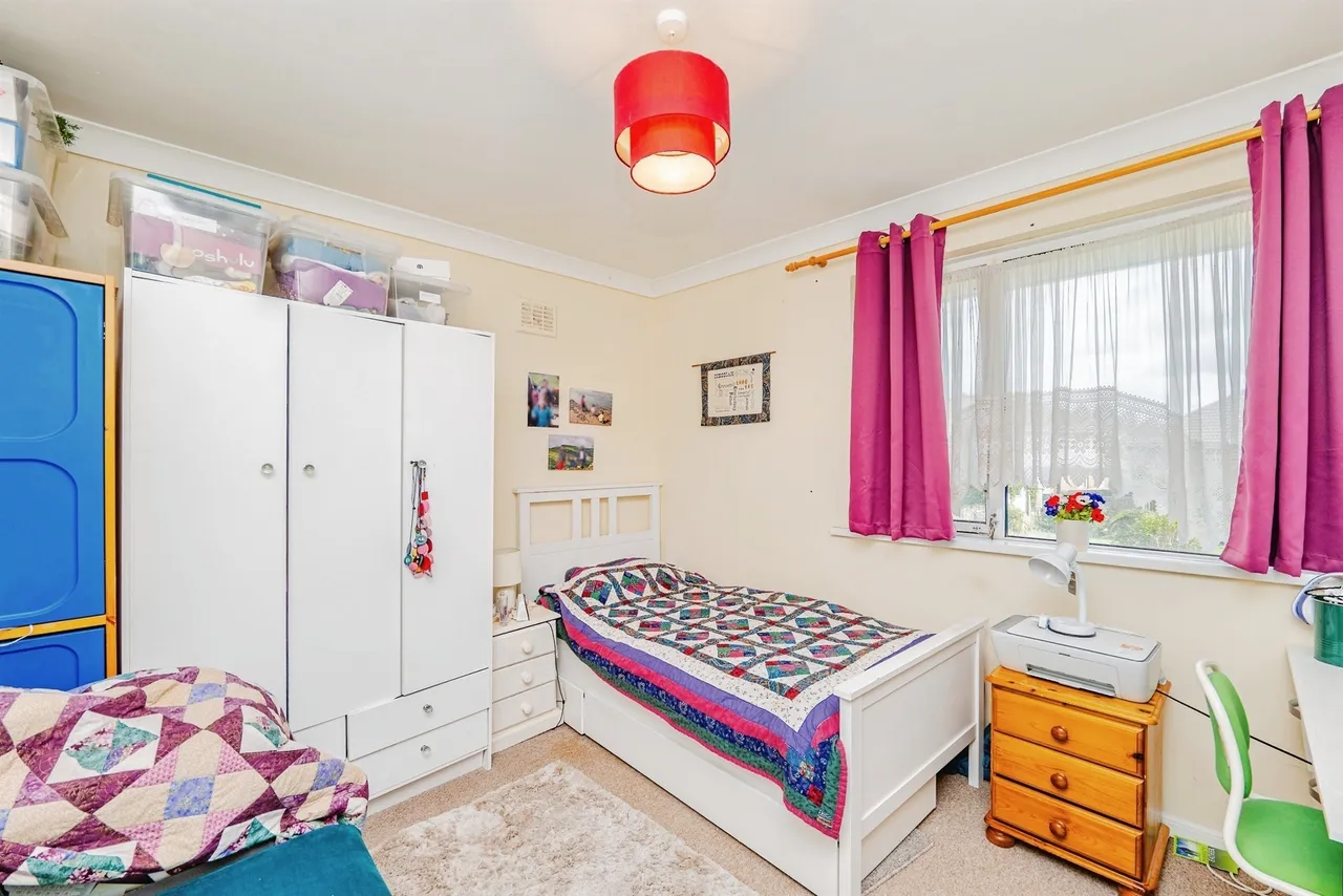 Hill View Bridgend, CF31, photo 15