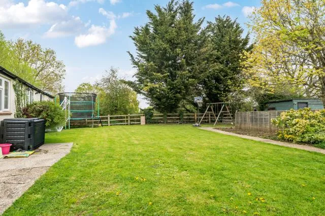 Fifield Cottage, Maidenhead, SL6, photo 17
