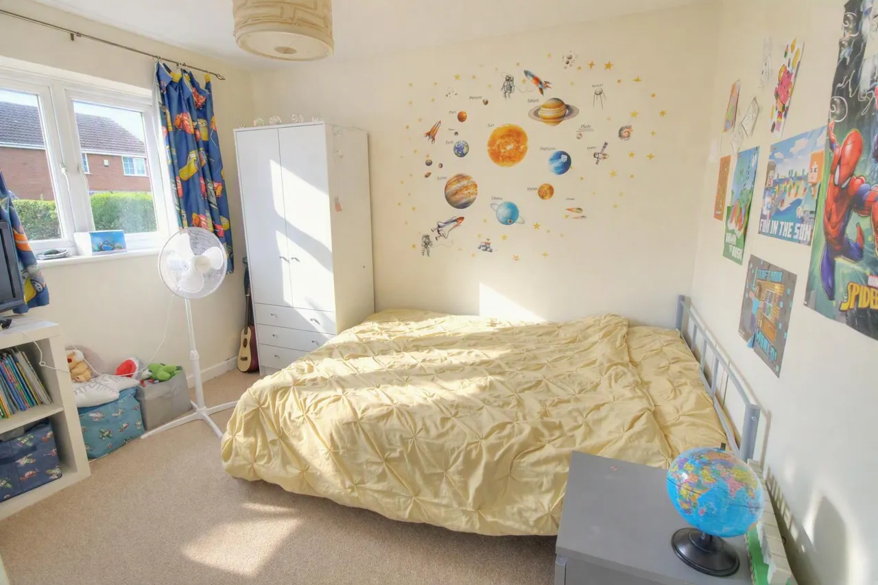 Naylor Close, Kidderminster, DY11, photo 8